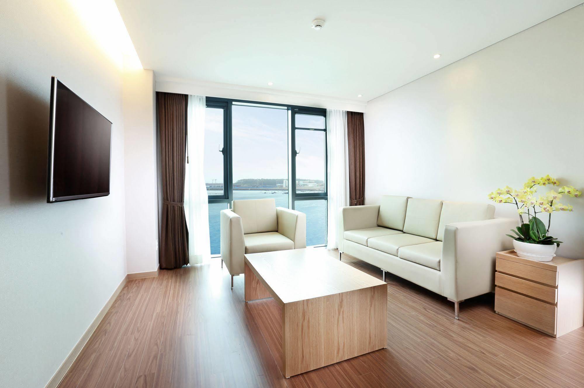 Hotel Fine Seogwipo Extérieur photo
